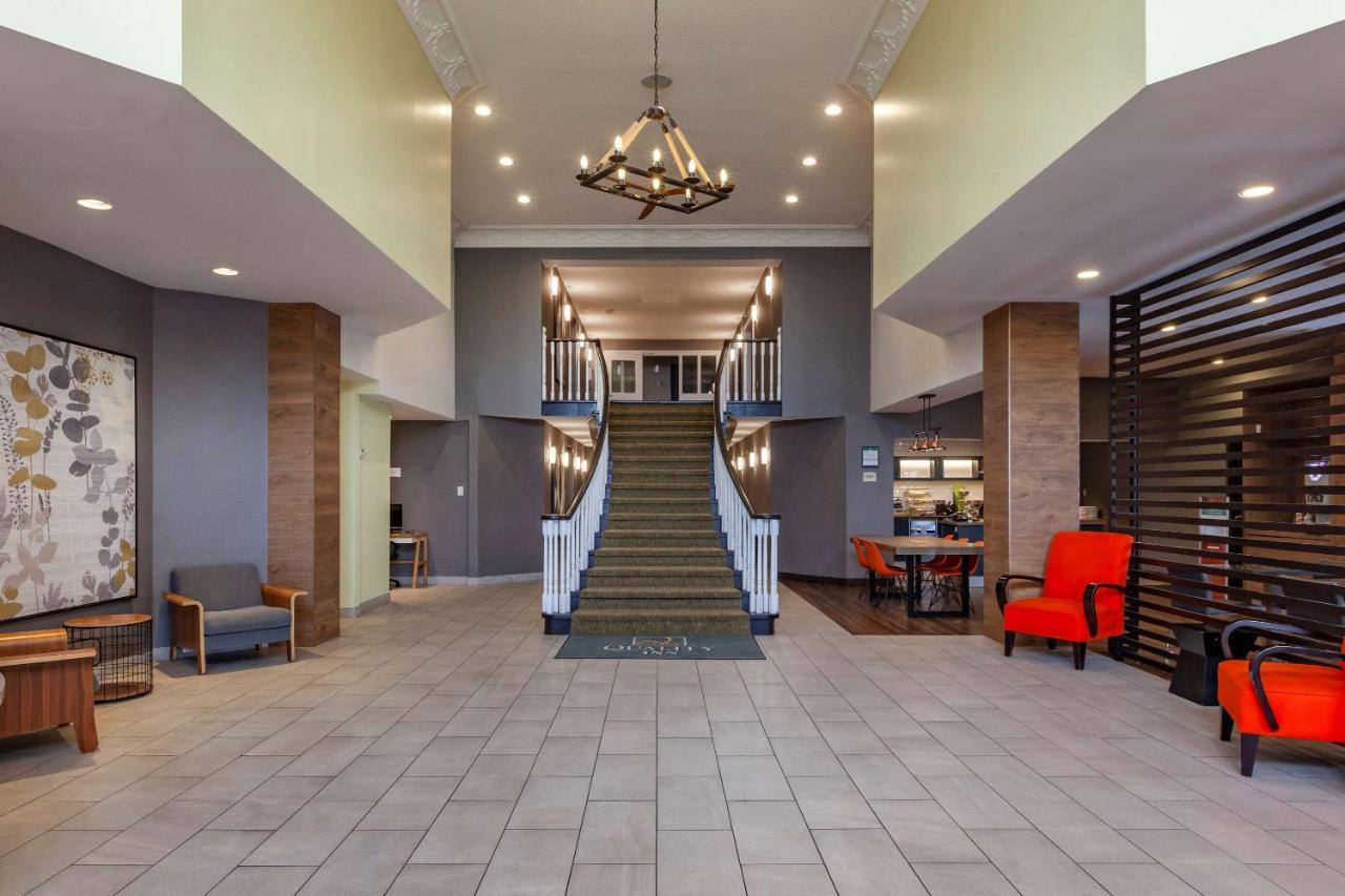 Quality Inn Airport West Mississauga Buitenkant foto