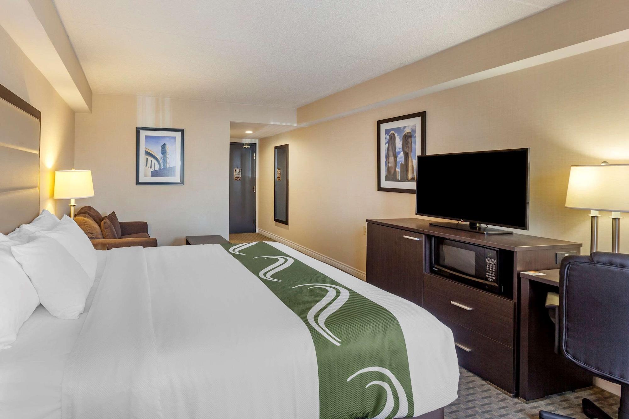 Quality Inn Airport West Mississauga Buitenkant foto
