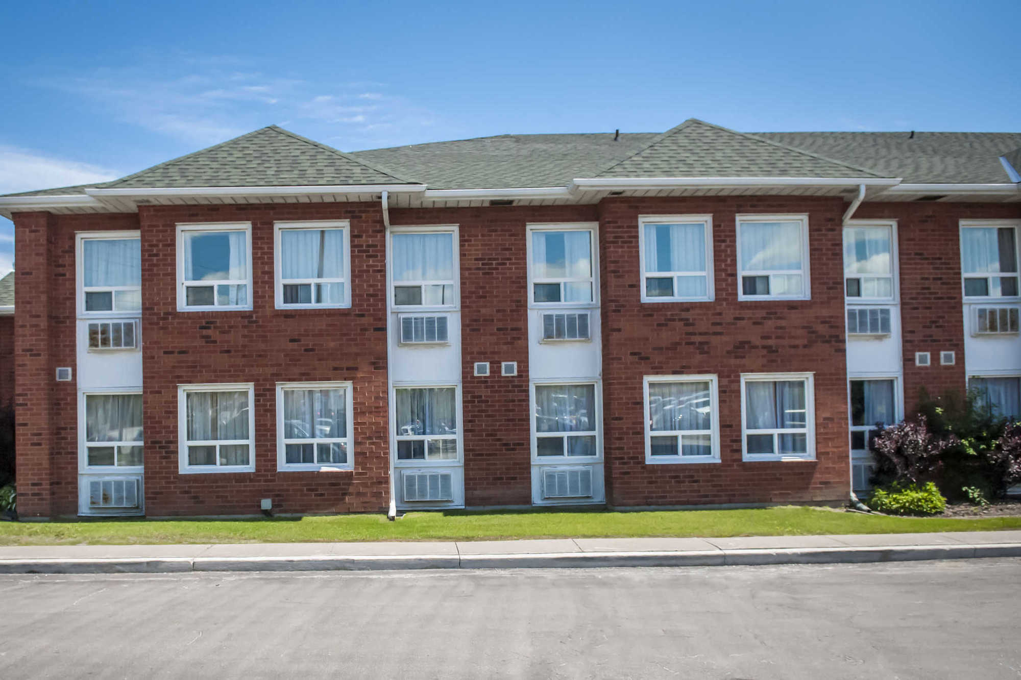 Quality Inn Airport West Mississauga Buitenkant foto